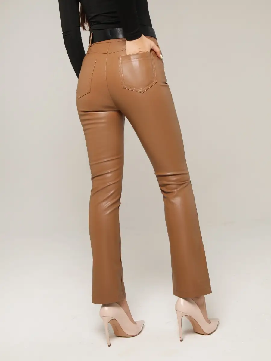 Брюки женские кожаные из экокожи с разрезами внизу