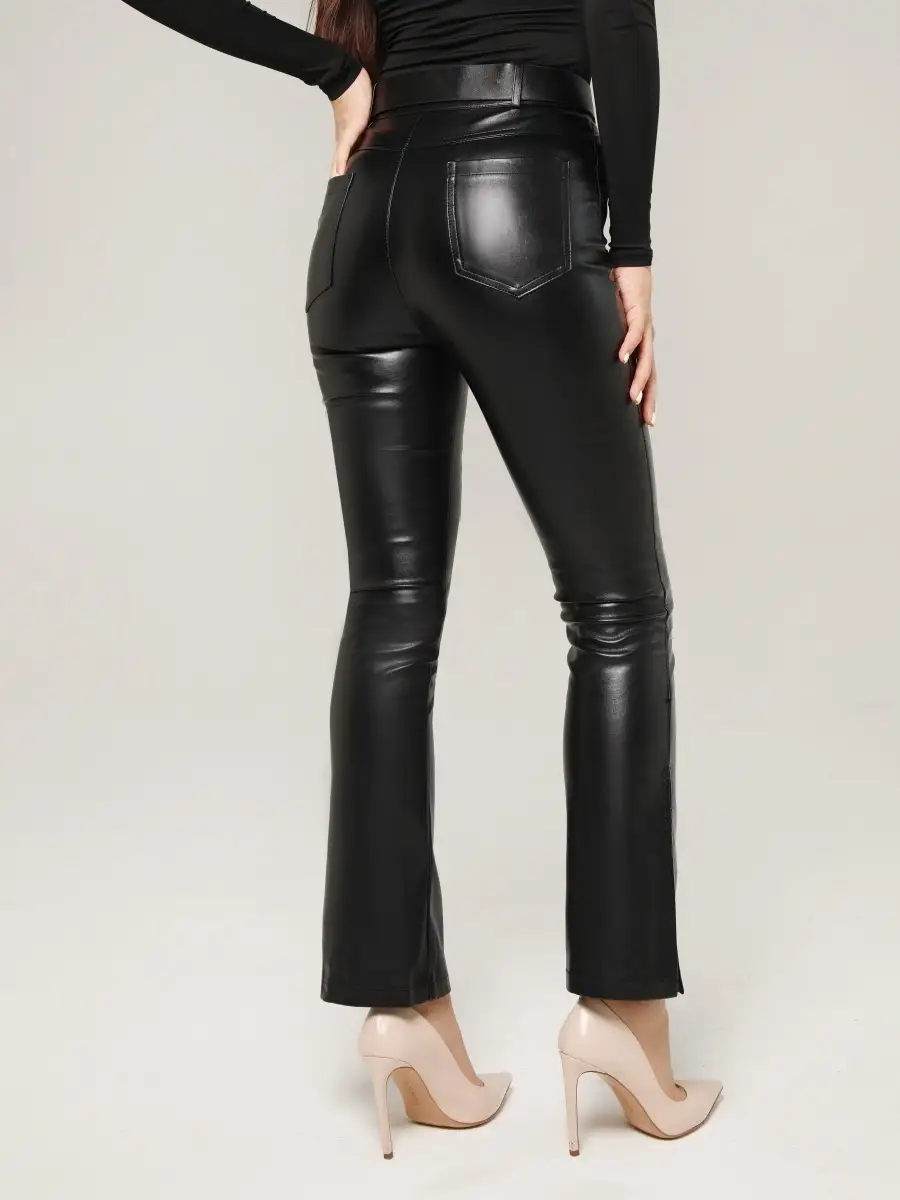 Брюки женские кожаные из экокожи с разрезами внизу