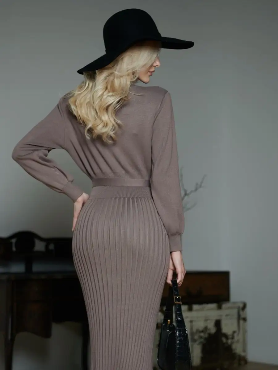 Капучино платье женское вечернее теплое трикотажное офисное миди