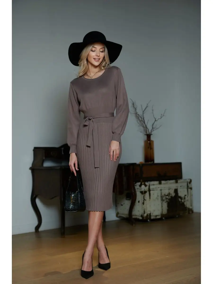 Платье женское вечернее теплое трикотажное офисное миди