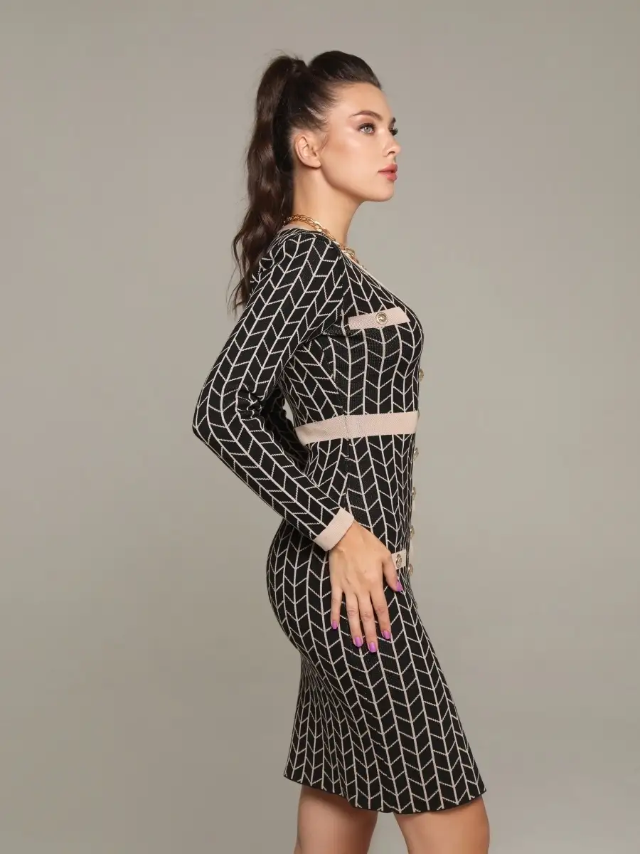 Черное платье