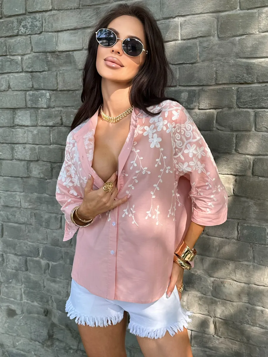 Розовая блузка нарядная летняя