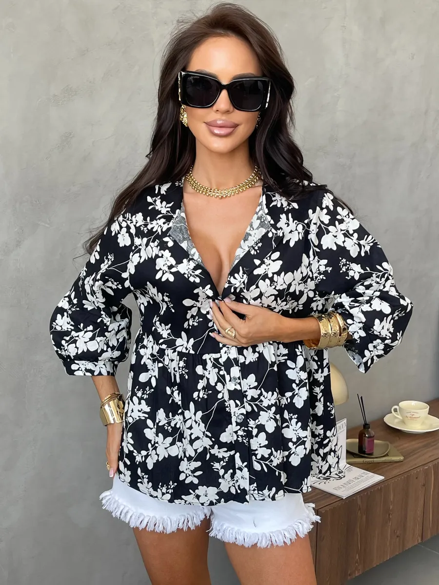 Блузка нарядная летняя