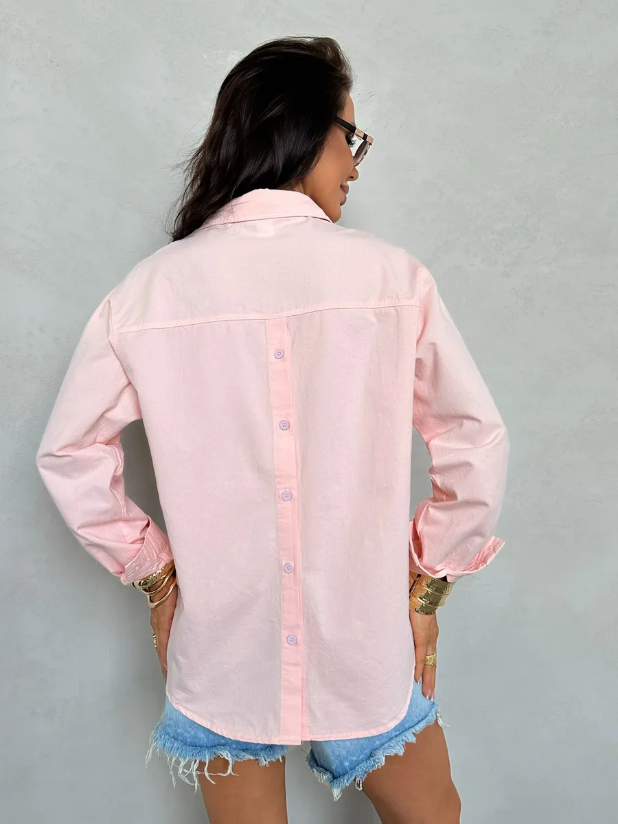 Розовая рубашка летняя