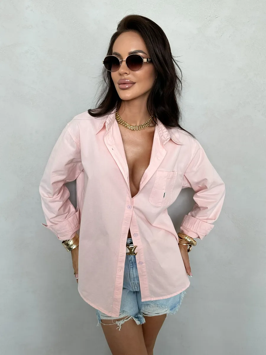 Розовая рубашка летняя