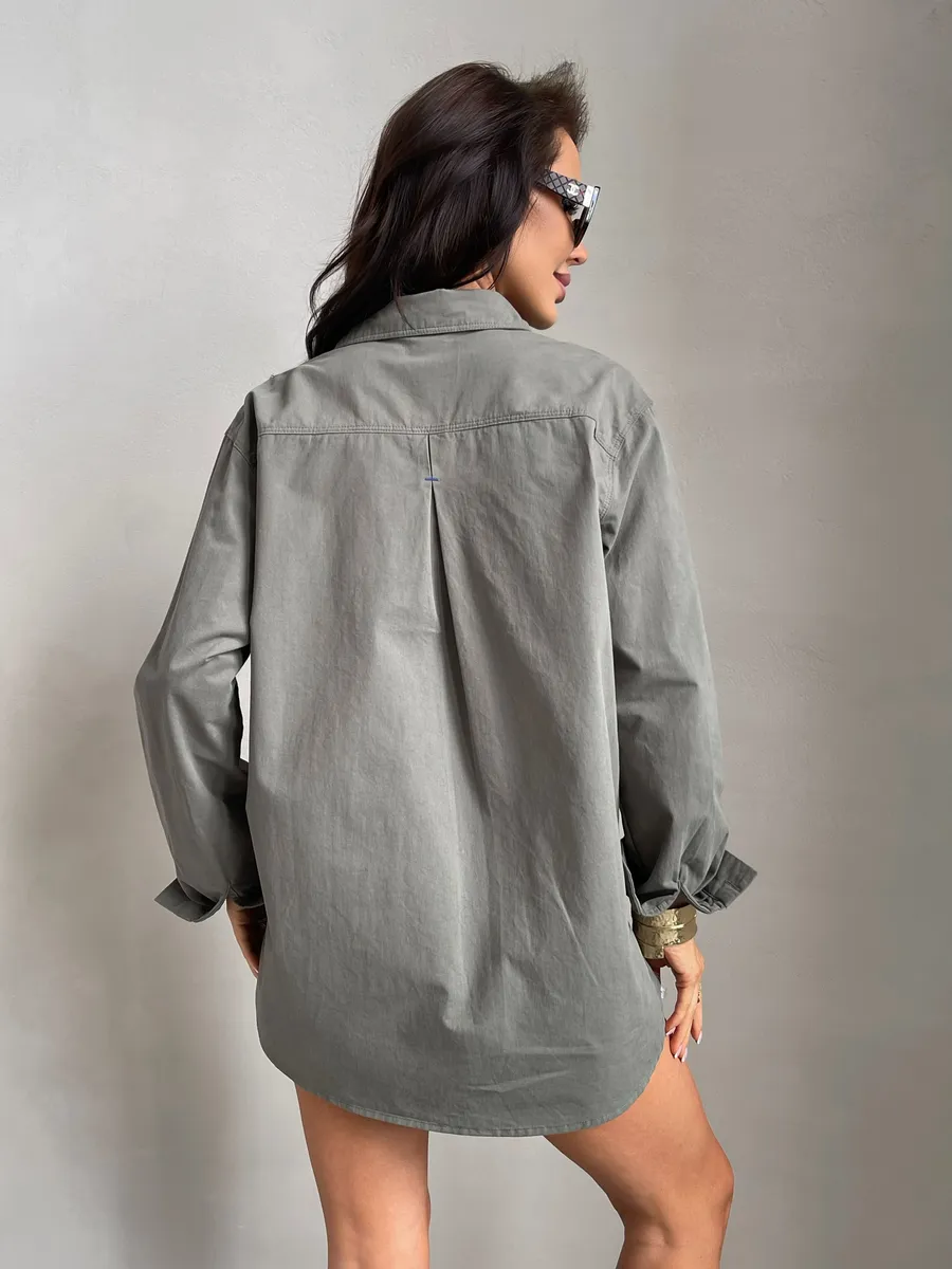 Зеленая рубашка летняя