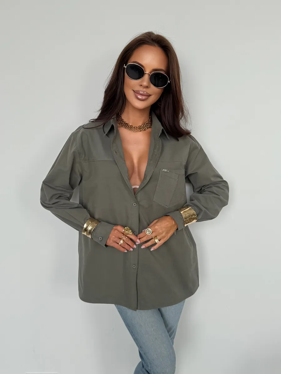 Зеленая рубашка летняя