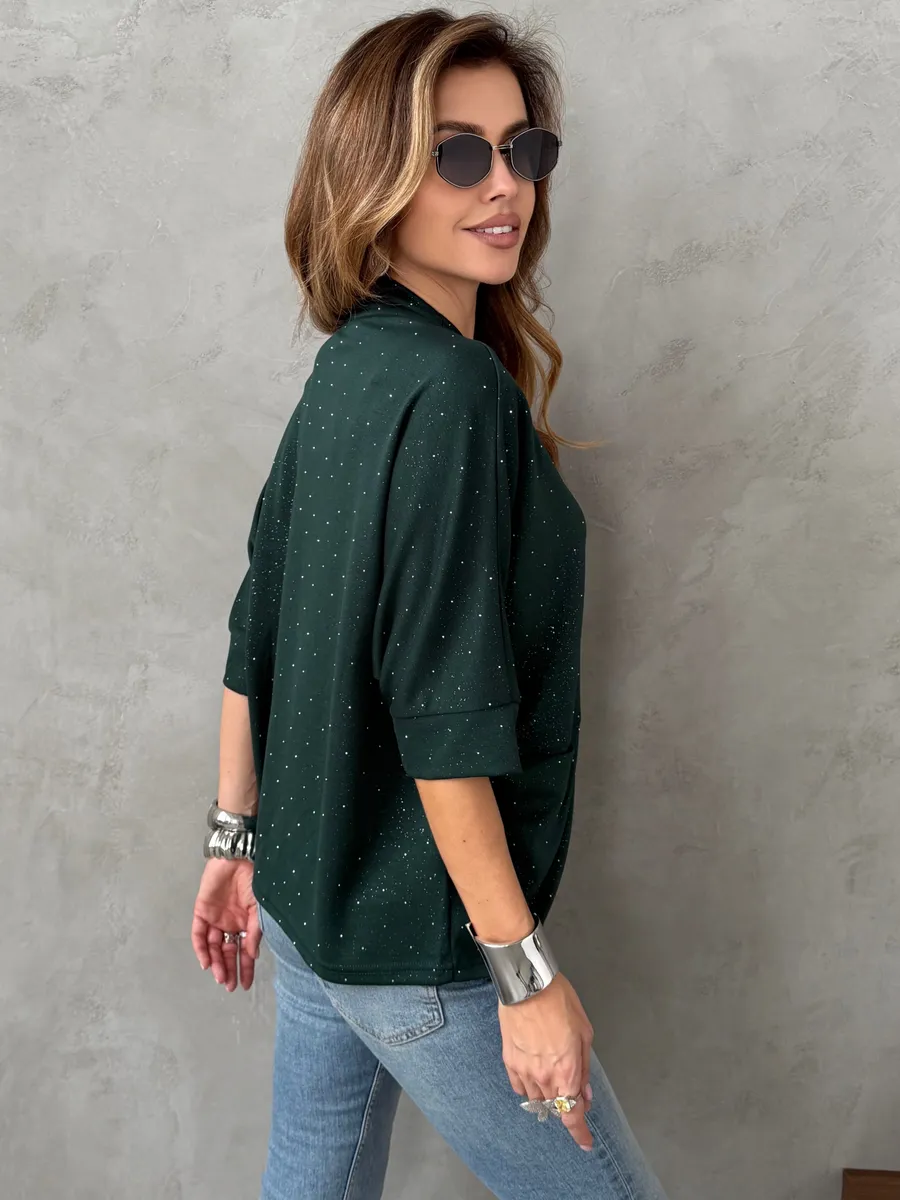 Зеленая кофта нарядная