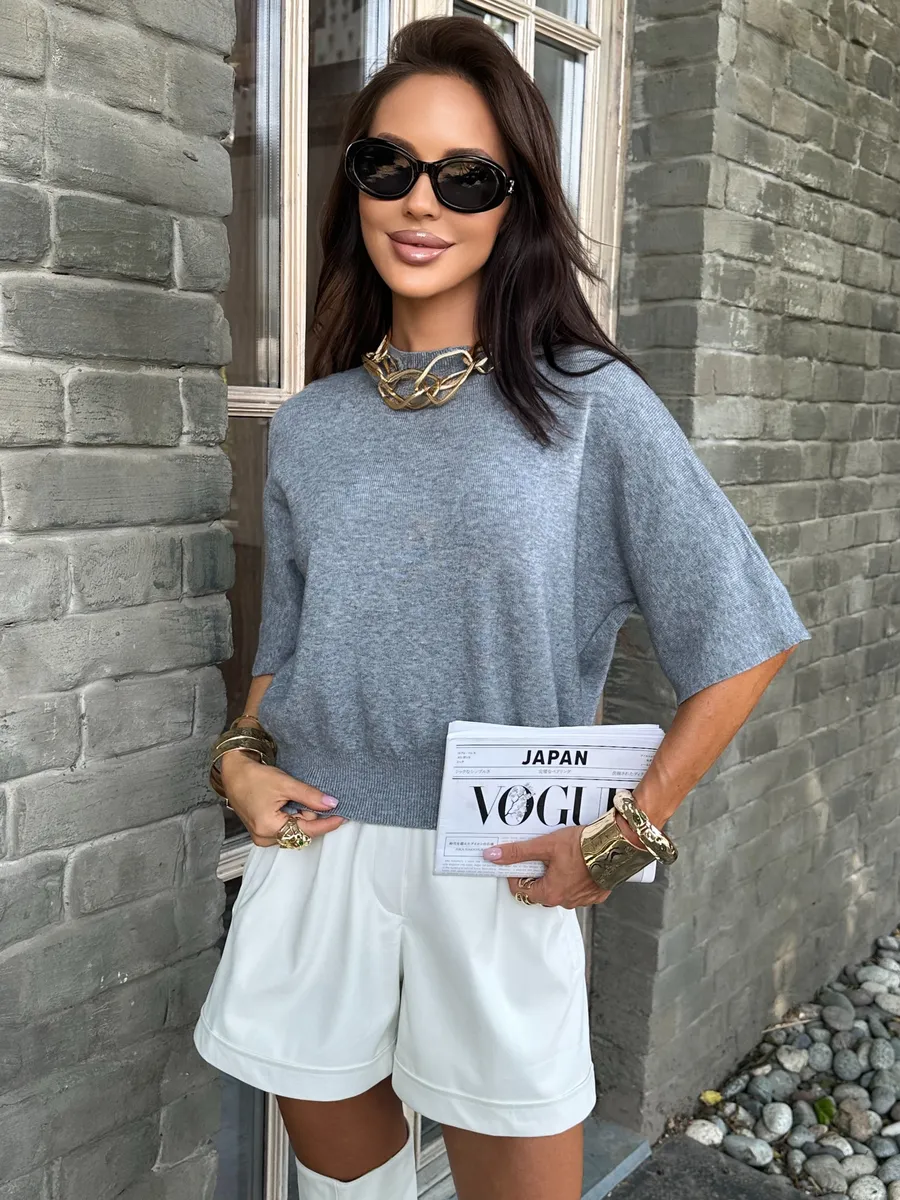 Серая кофта женская