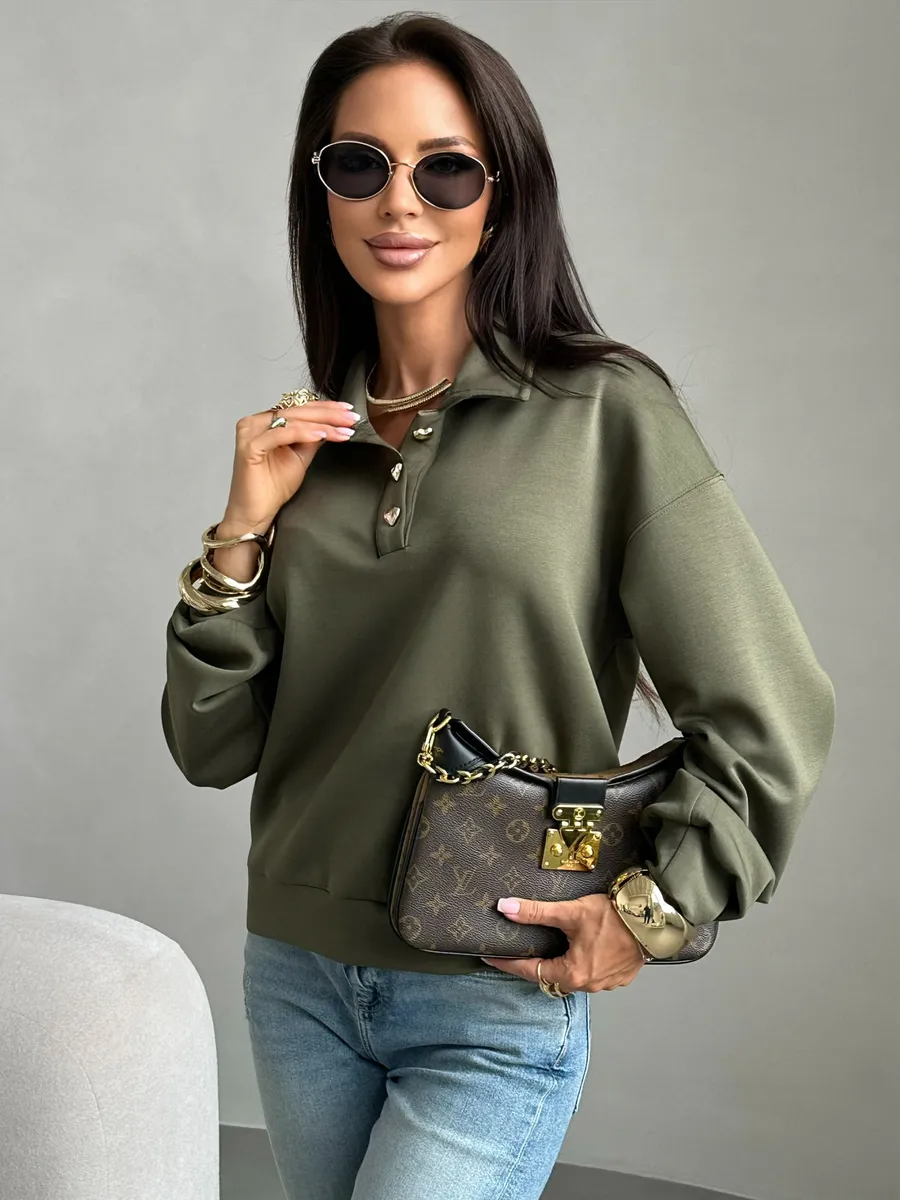 Зеленая кофта женская