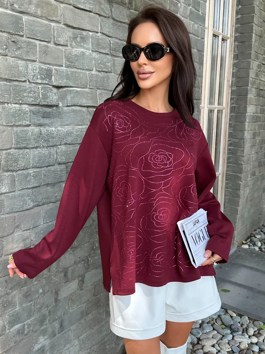 Красная кофта нарядная