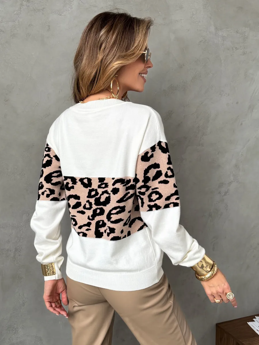 Белая кофта теплая с длинным рукавом