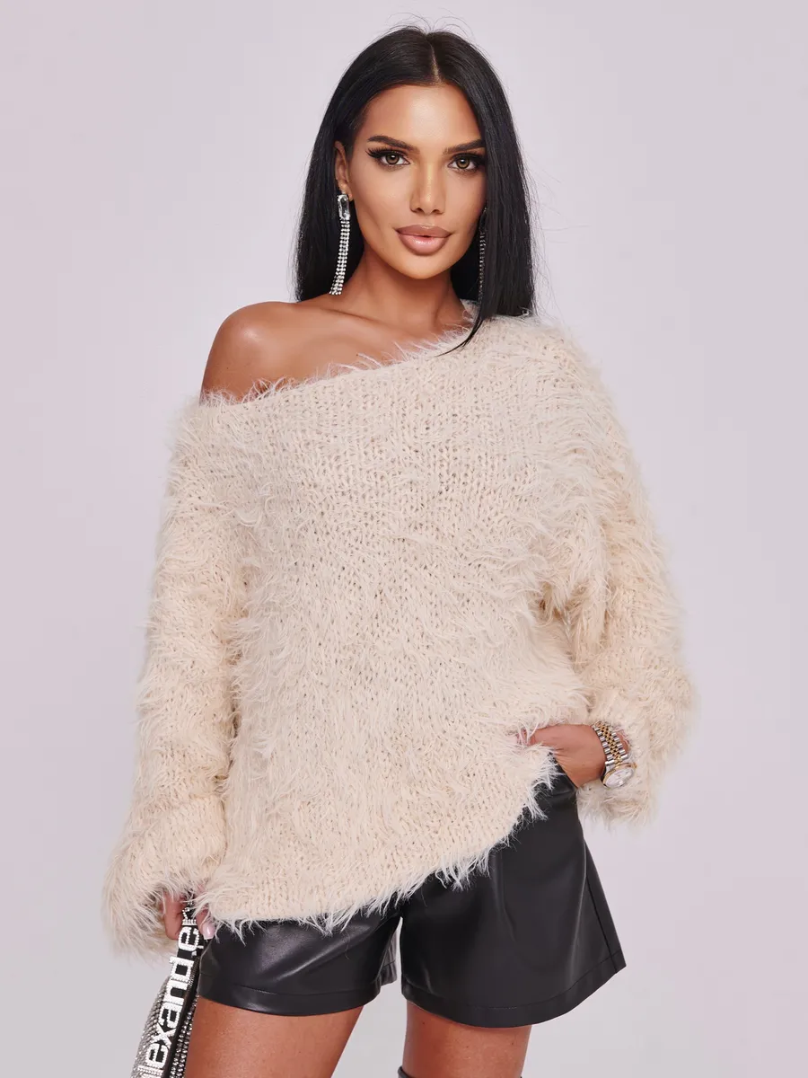 Молочная кофта теплая нарядная оверсайз