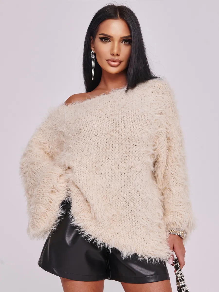 Молочная кофта теплая нарядная оверсайз