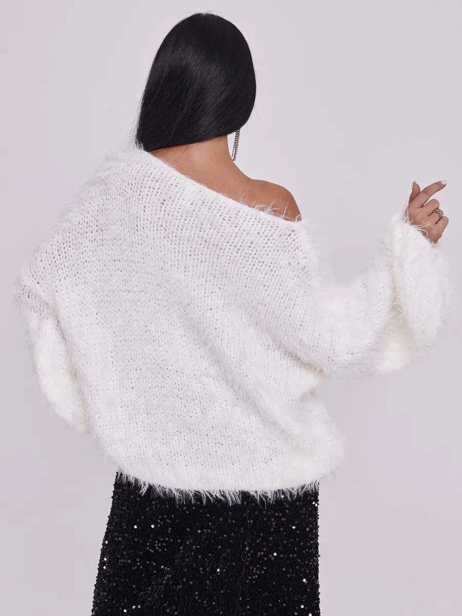 Белая кофта теплая нарядная оверсайз