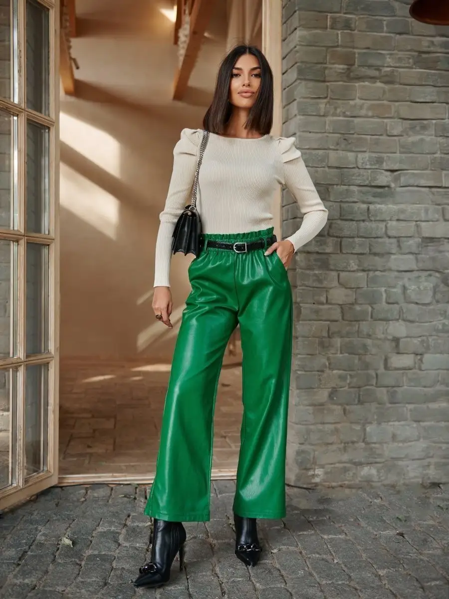 Молочная кофта женская с длинным рукавом короткая лапша трикотажная