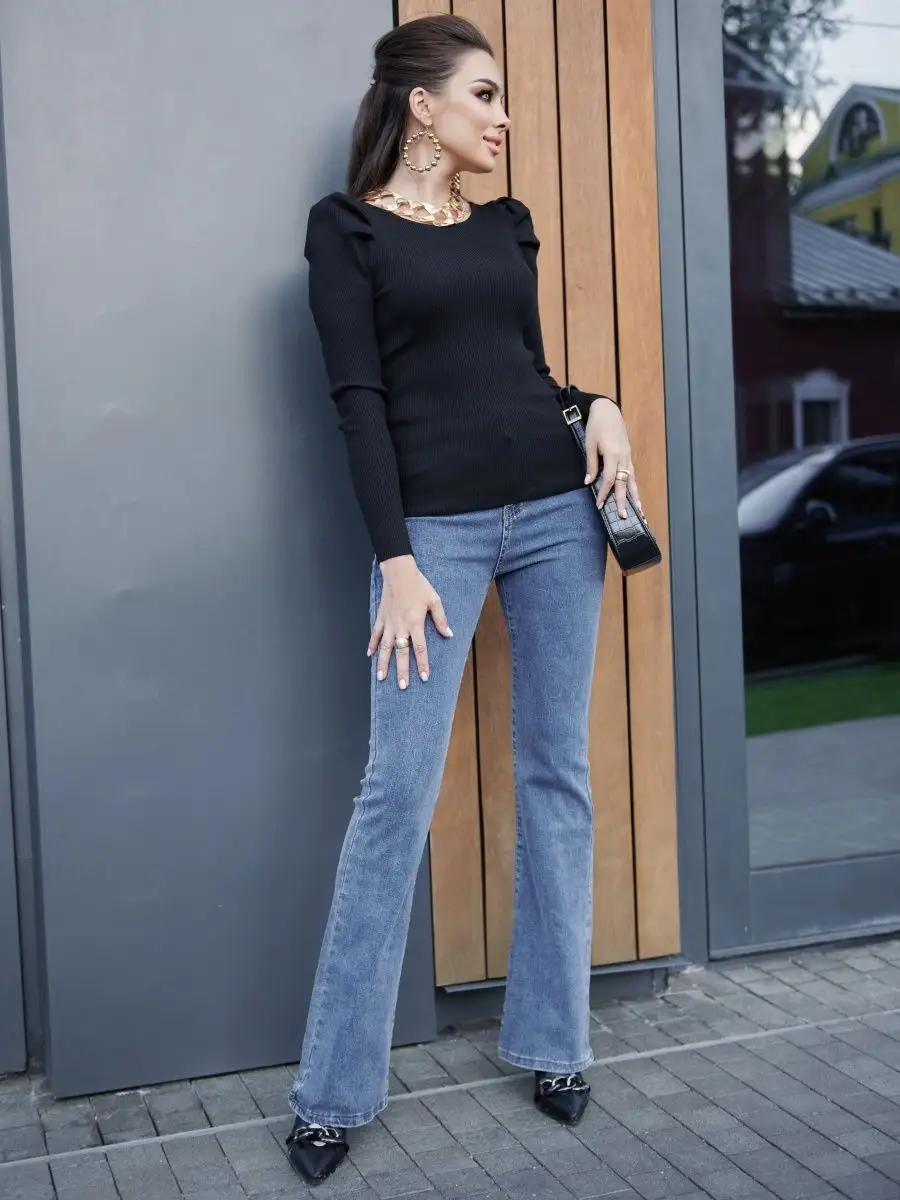 Черная кофта женская с длинным рукавом короткая лапша трикотажная