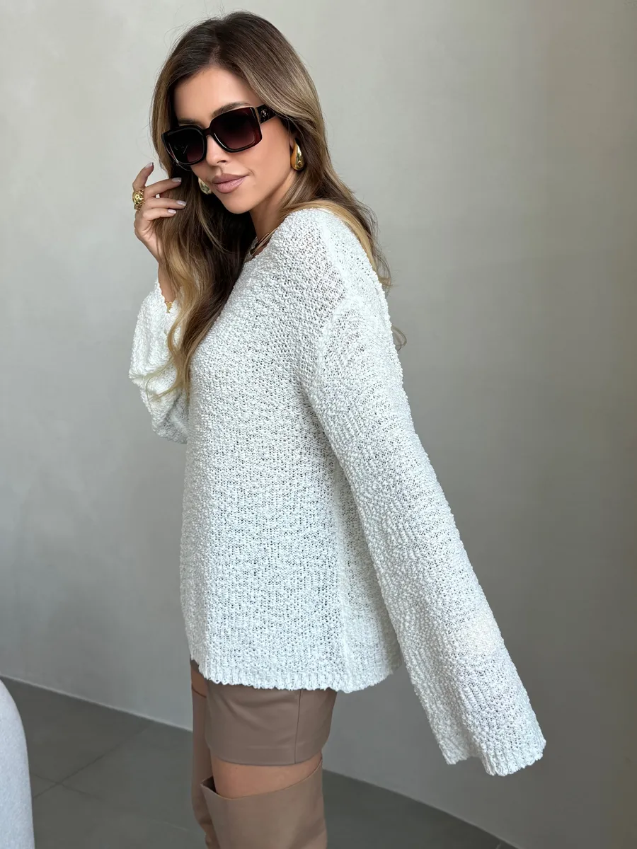 Молочная кофта оверсайз вязаная нарядная