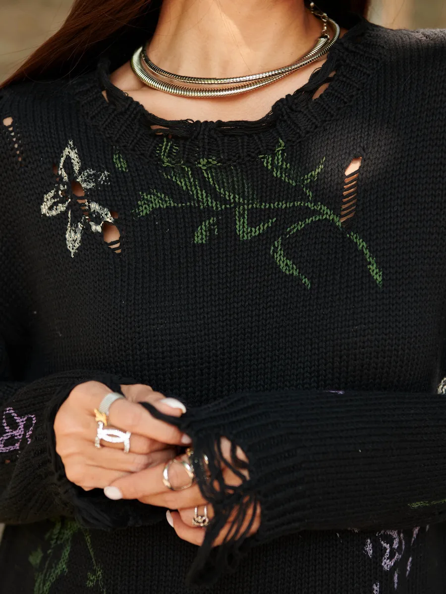 Черная кофта оверсайз нарядная с принтом рваная