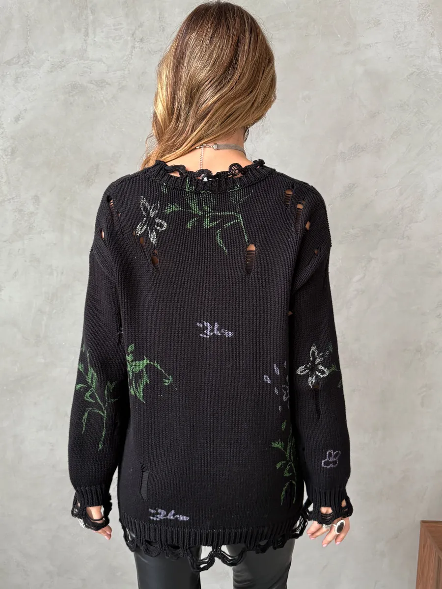 Черная кофта оверсайз нарядная с принтом рваная