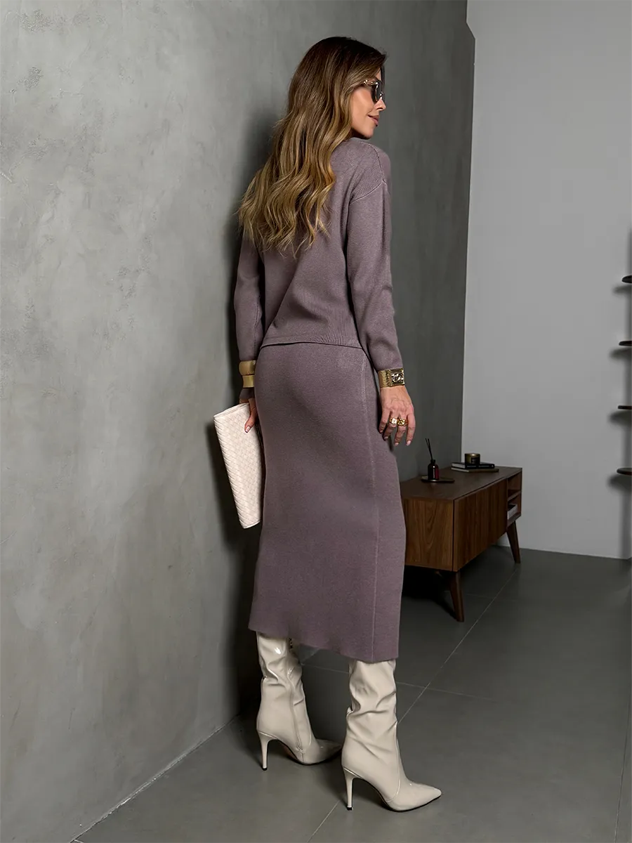 Костюм с юбкой теплый трикотажный