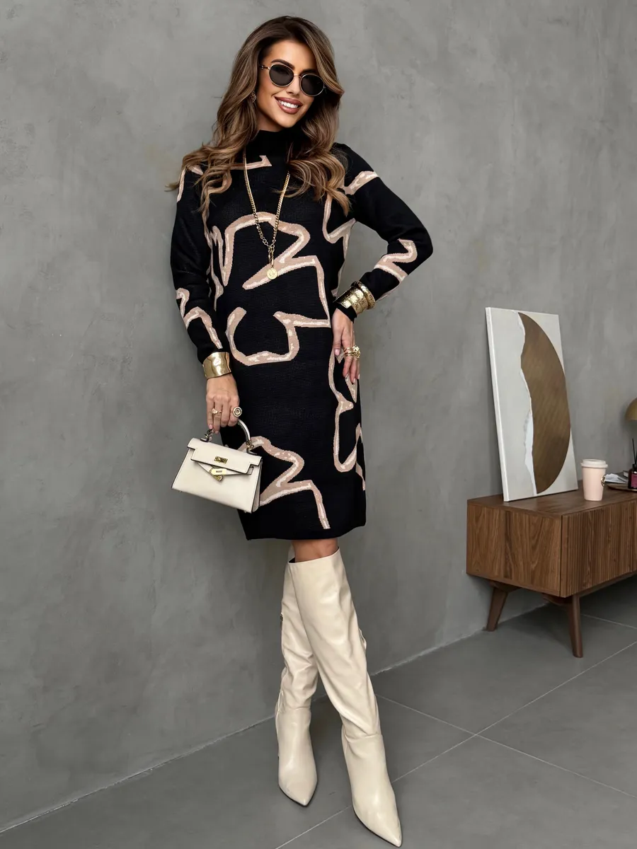 Платье теплое трикотажное мини