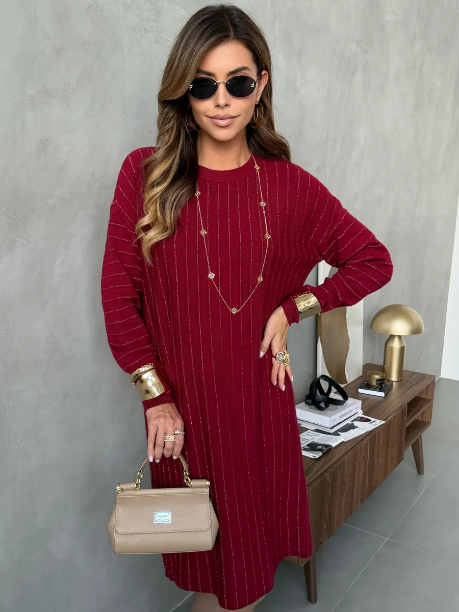 Бордовое платье трикотажное нарядное теплое