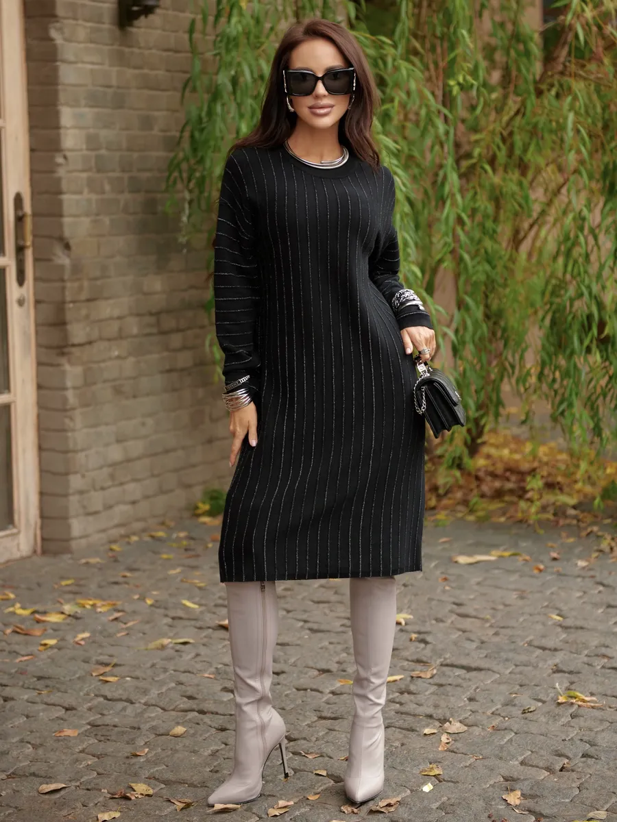 Черное платье трикотажное нарядное теплое