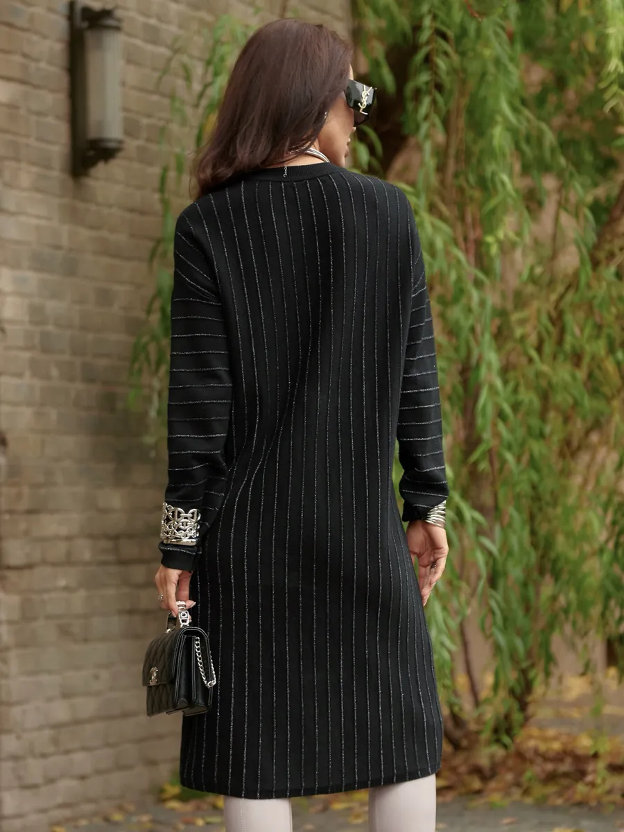 Черное платье трикотажное нарядное теплое