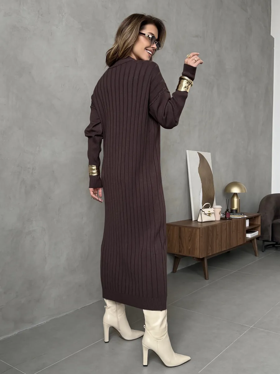 Коричневое платье лапша длинное трикотажное