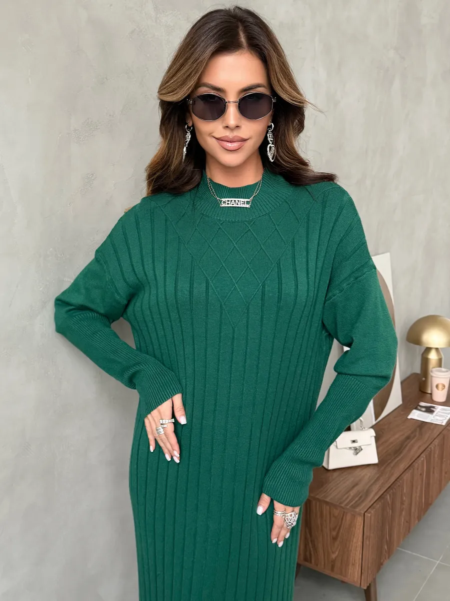 Зеленое платье лапша длинное трикотажное