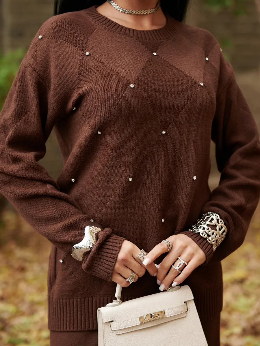 Коричневый теплый трикотажный костюм с юбкой