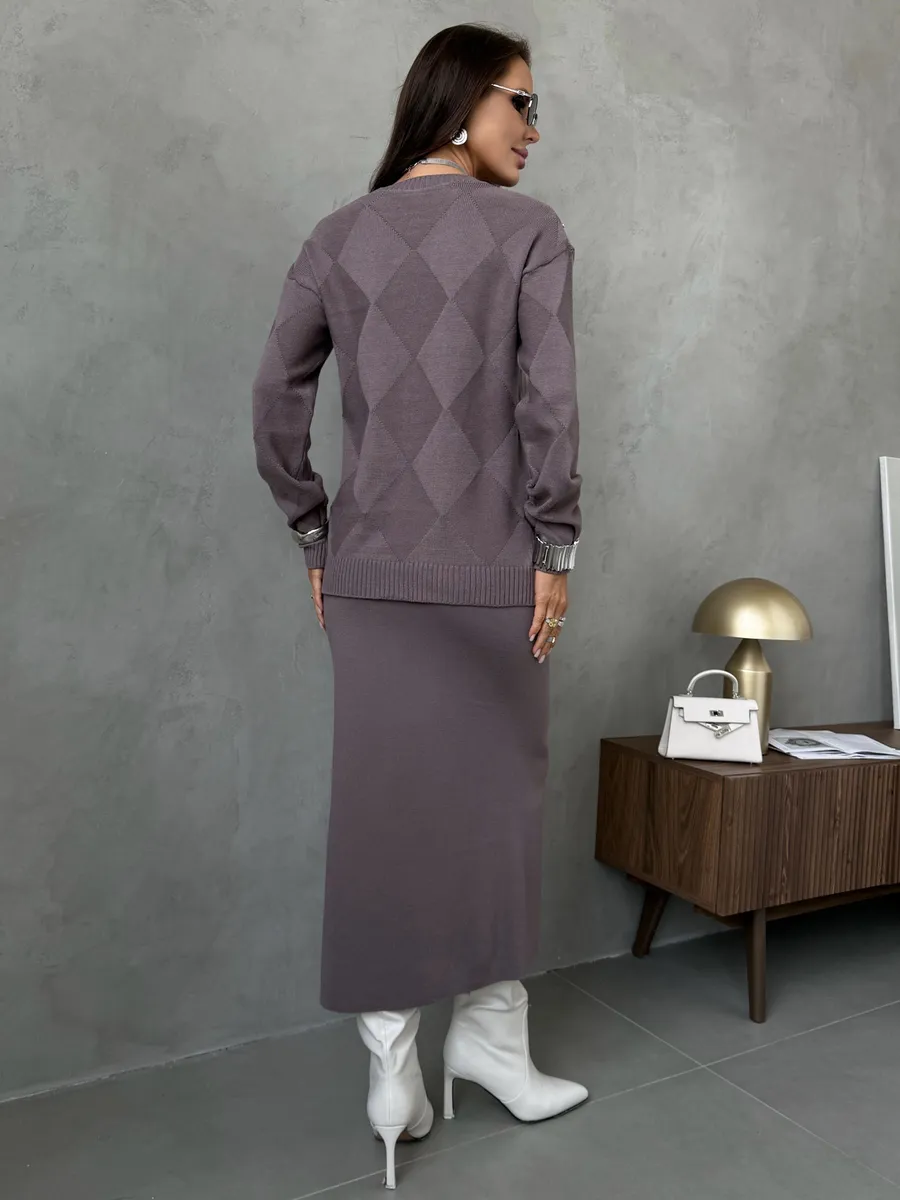 Капучино теплый трикотажный костюм с юбкой