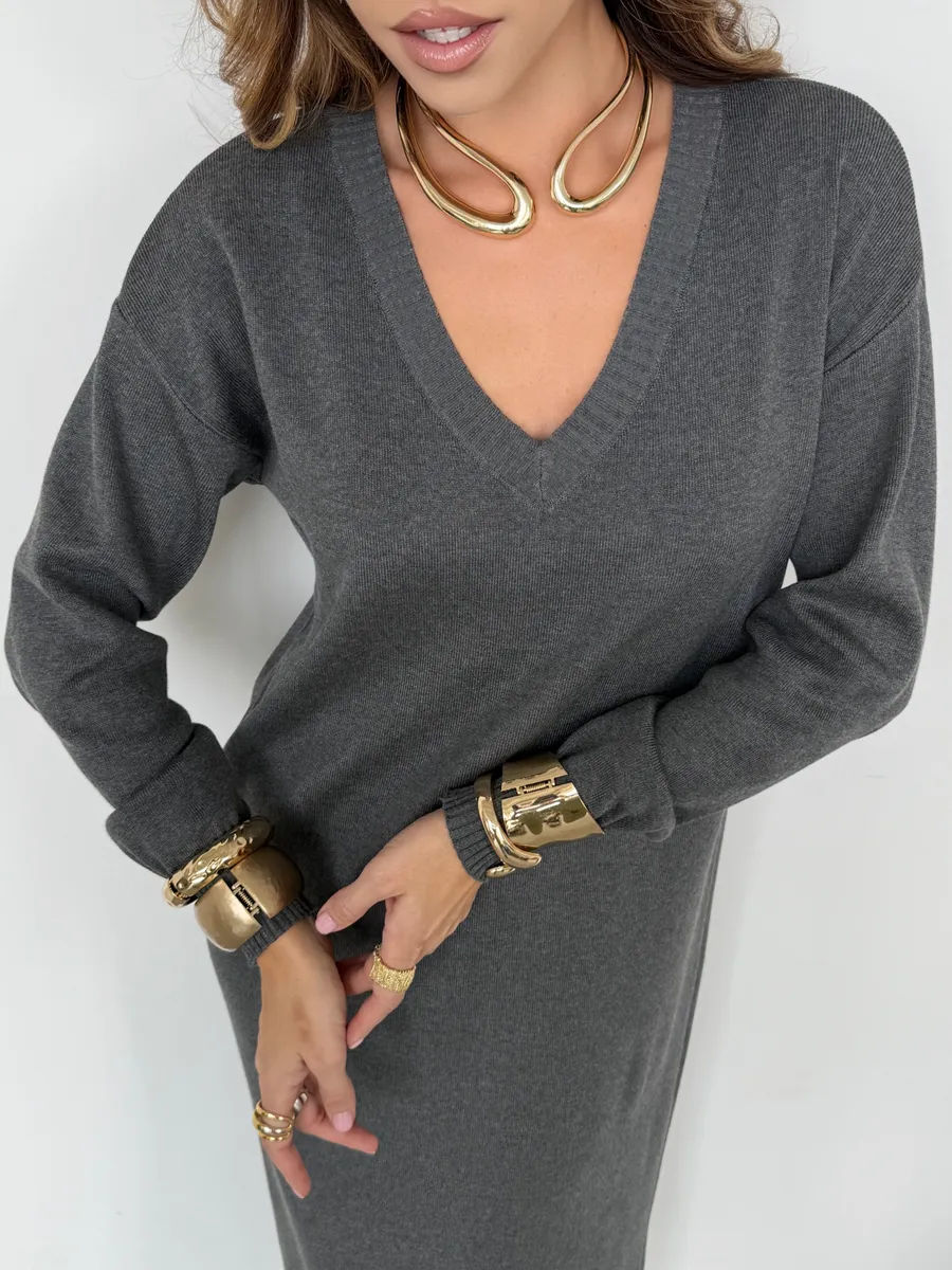 Платье осеннее теплое трикотажное длинное