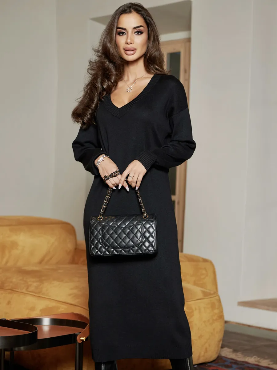 Черное платье осеннее теплое трикотажное длинное