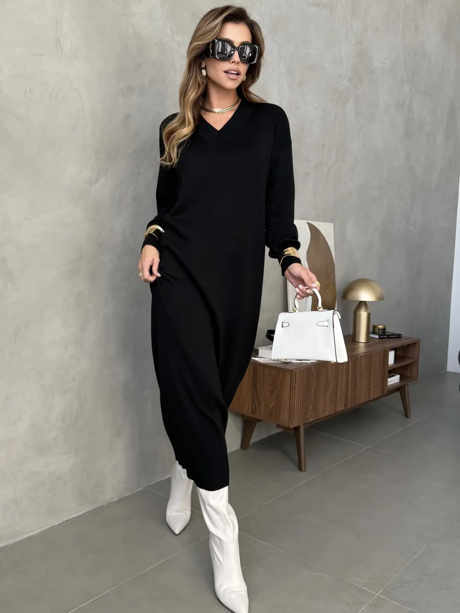 Черное платье осеннее теплое трикотажное длинное