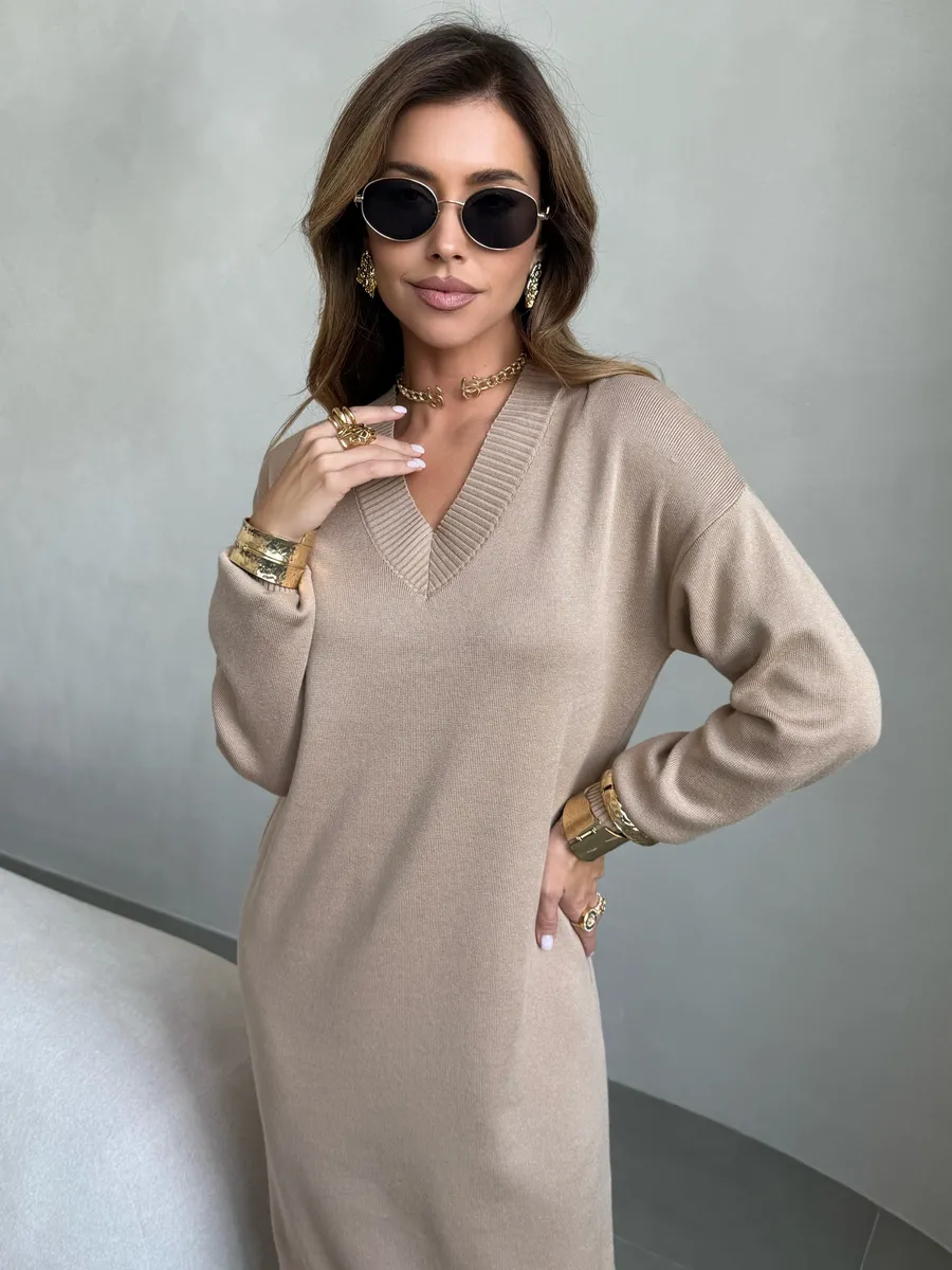 Платье осеннее теплое трикотажное длинное