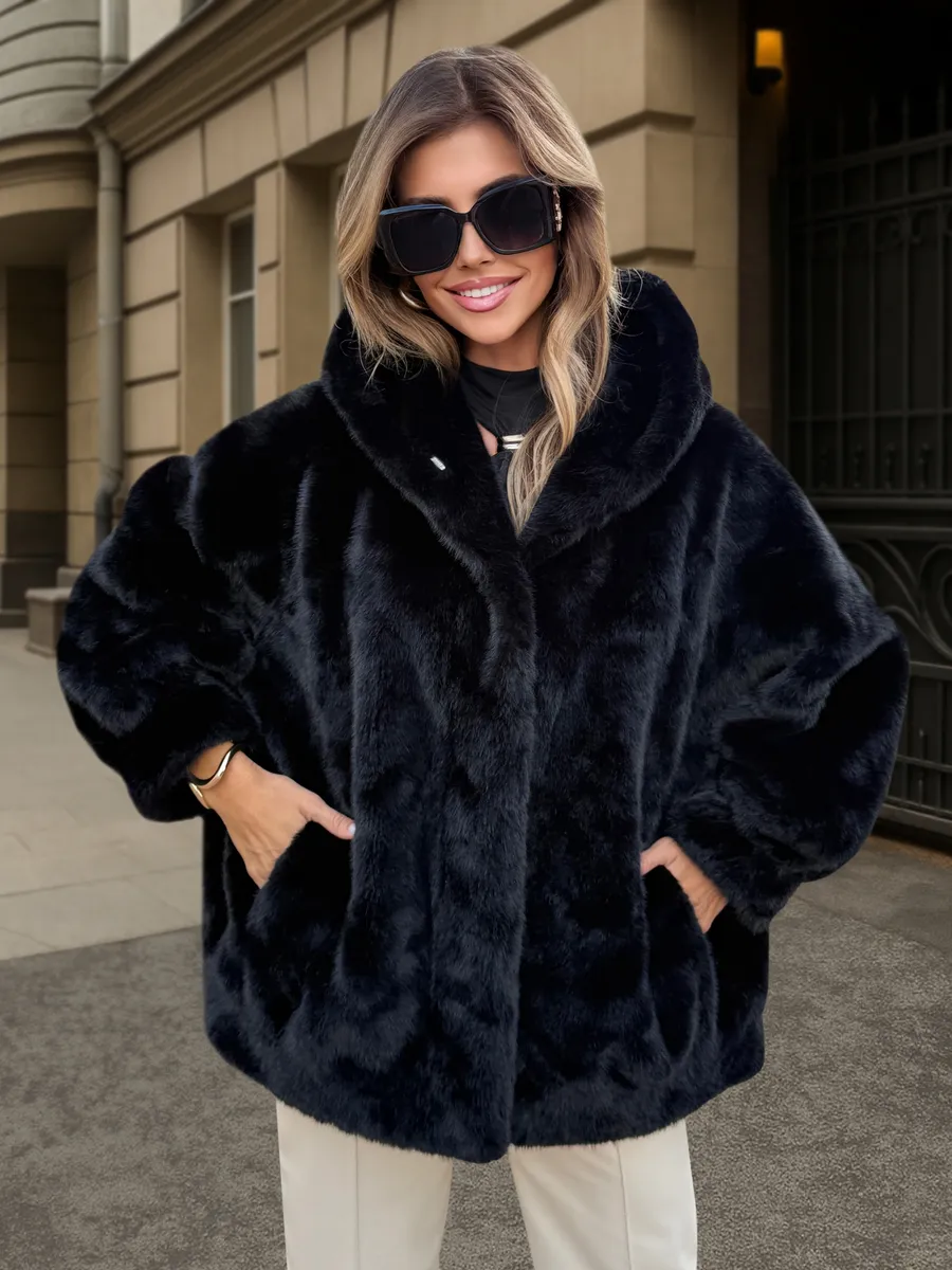 Черная шуба искусственная короткая