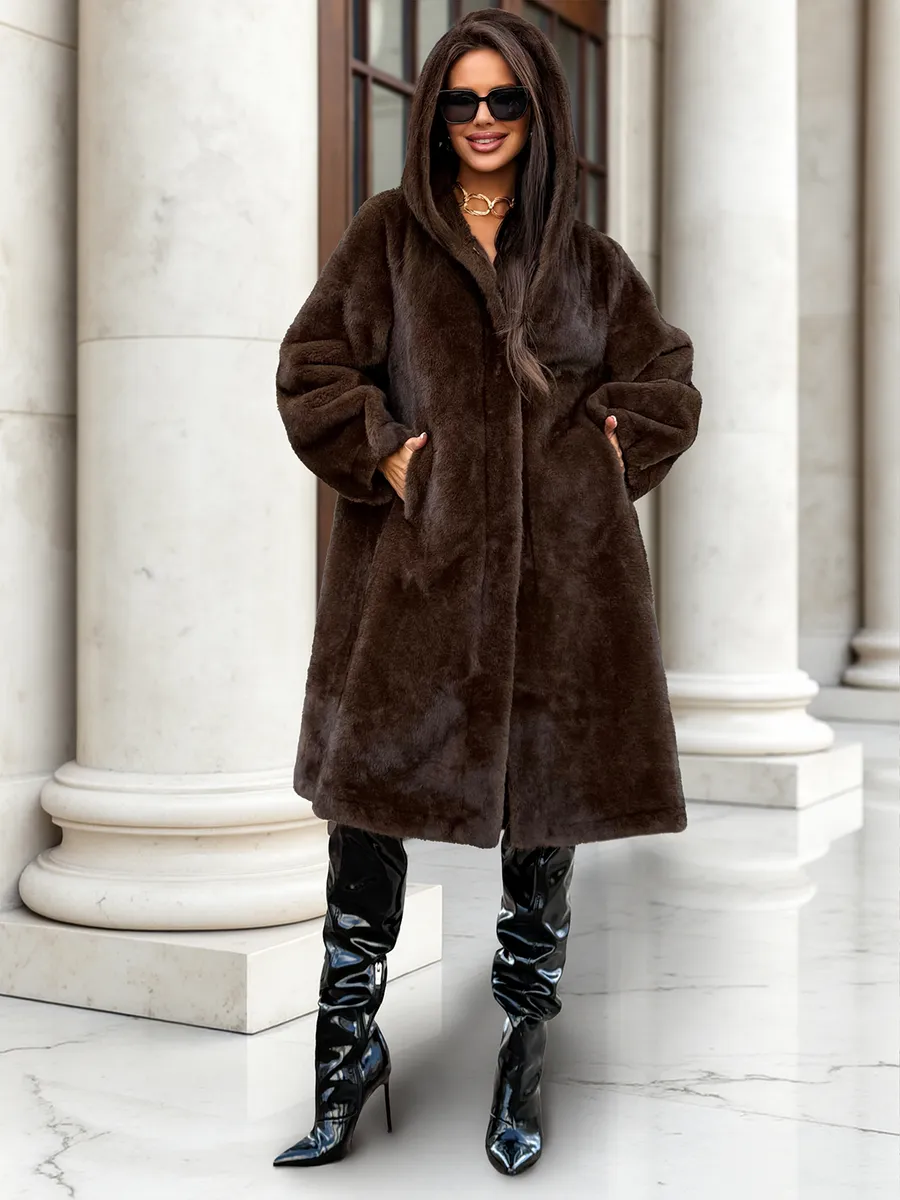 Коричневая шуба искусственная зимняя с капюшоном