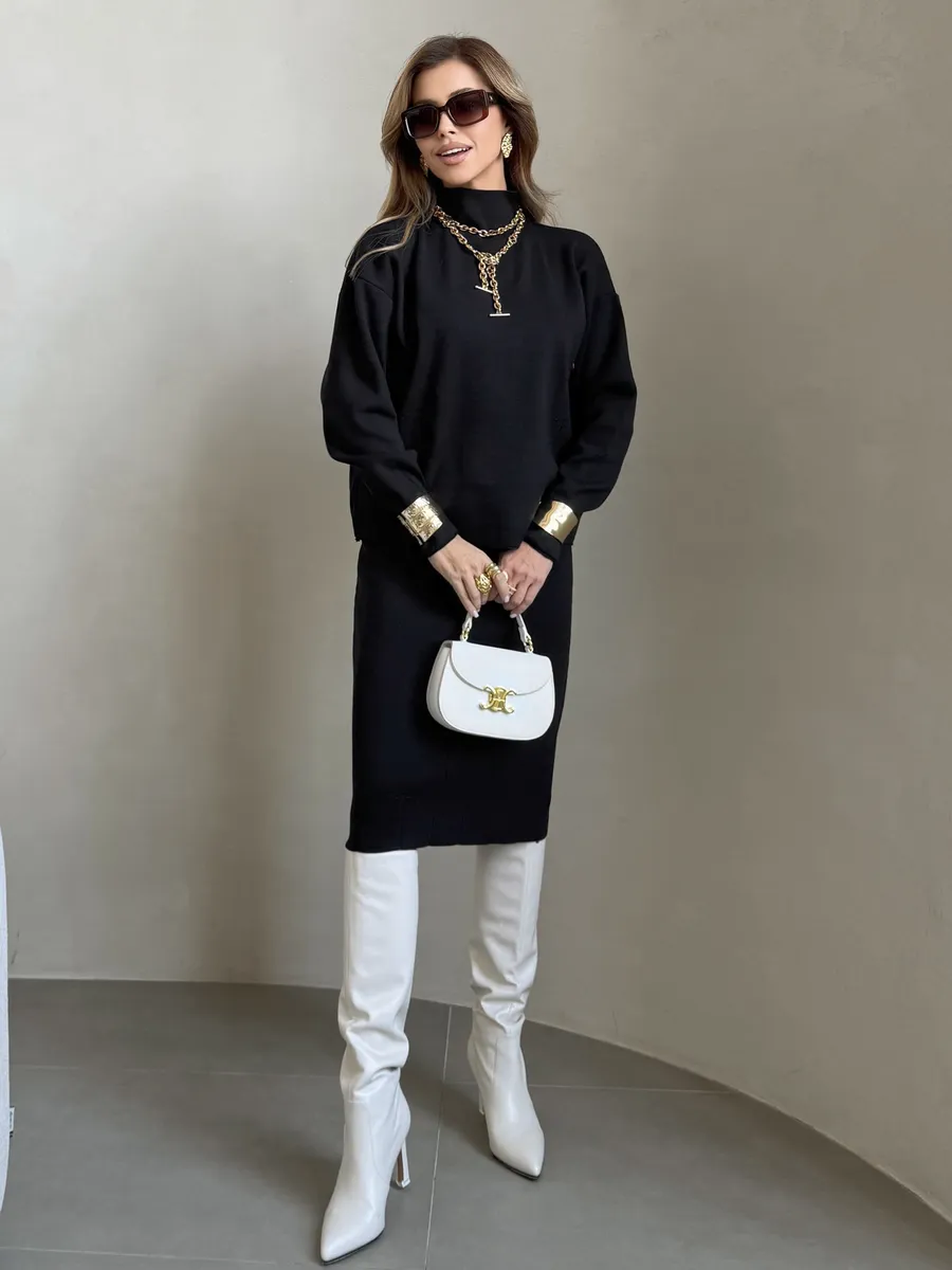 Черный костюм с юбкой теплый трикотажный