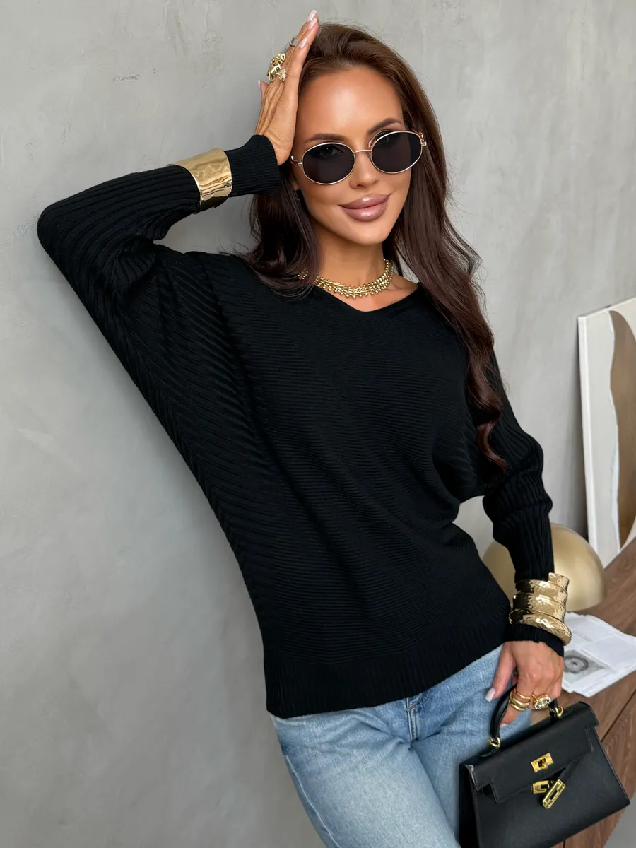 Черная кофта теплая трикотажная