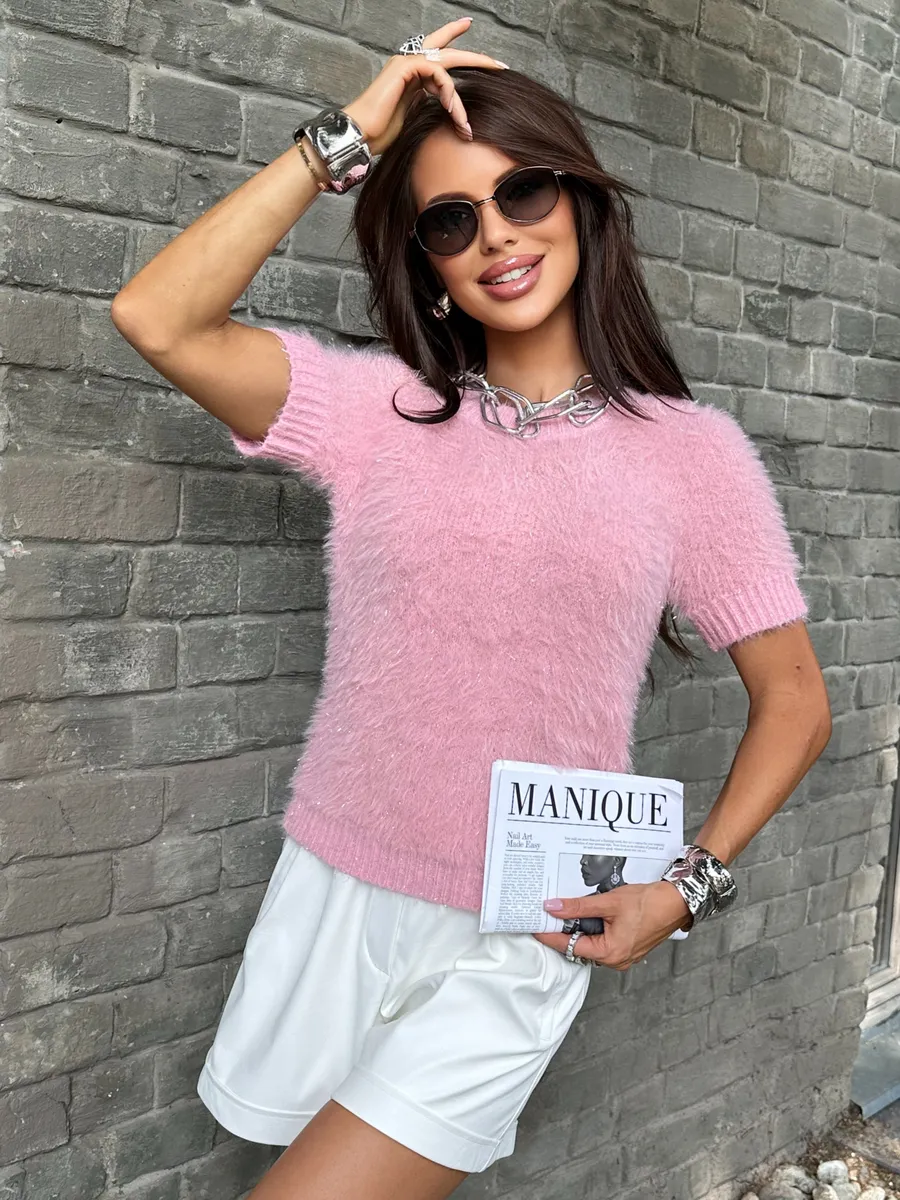 Розовая кофта теплая нарядная пушистая