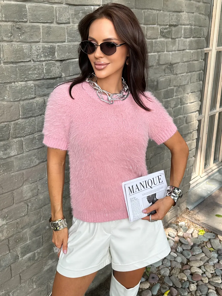 Розовая кофта теплая нарядная пушистая