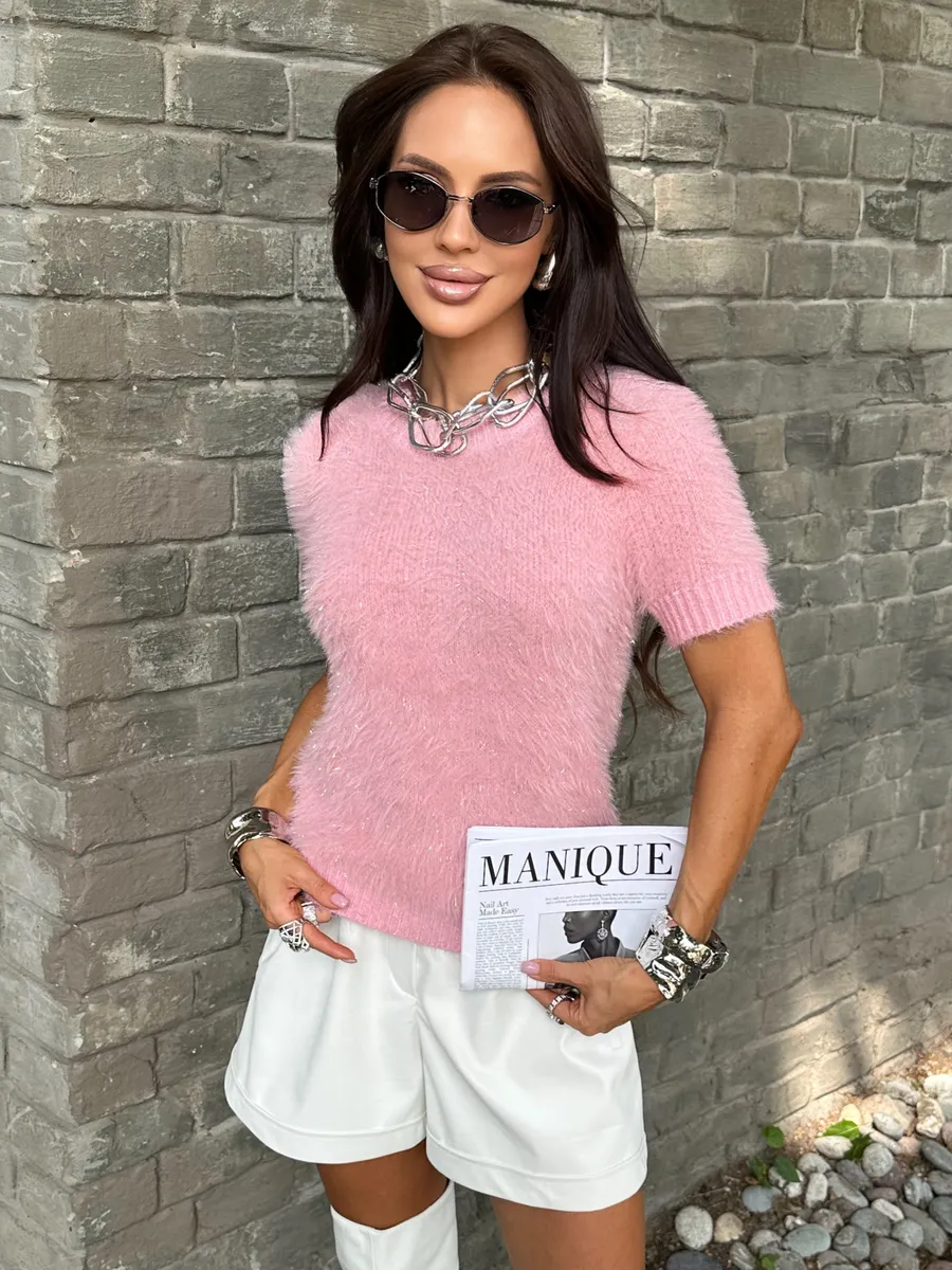 Розовая кофта теплая нарядная пушистая