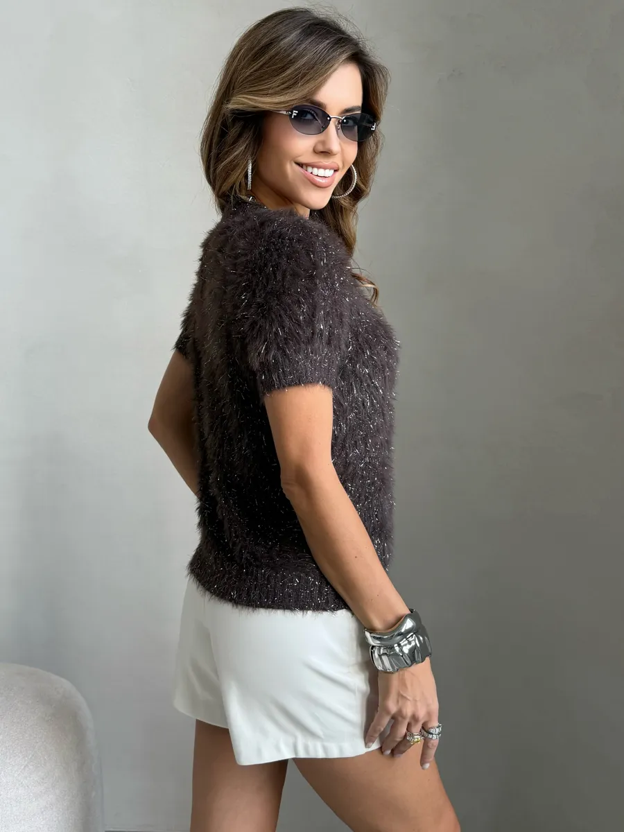 Коричневая кофта теплая нарядная пушистая