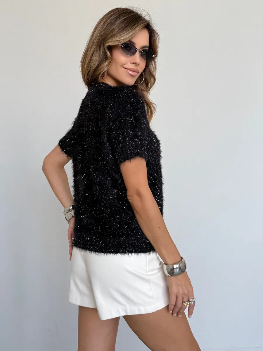 Черная кофта теплая нарядная пушистая