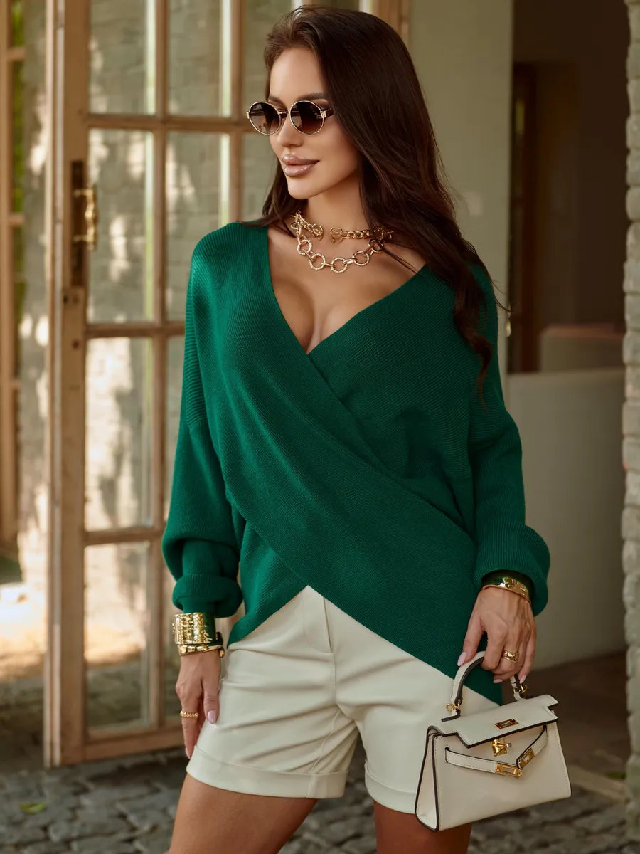 Зеленая теплая кофта вязаная на запах оверсайз