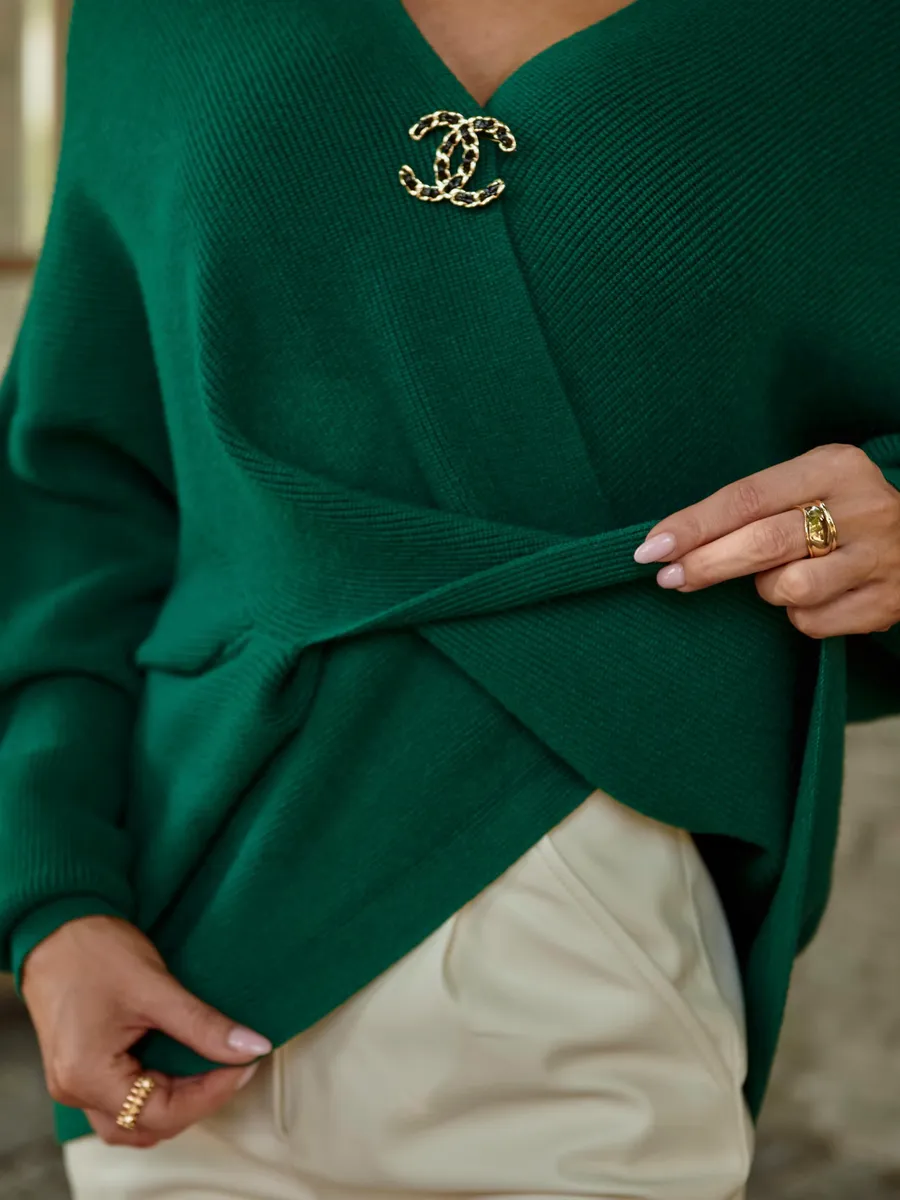 Зеленая теплая кофта вязаная на запах оверсайз