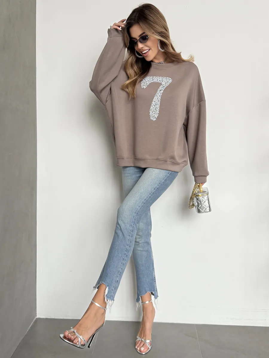 Коричневая кофта оверсайз нарядная