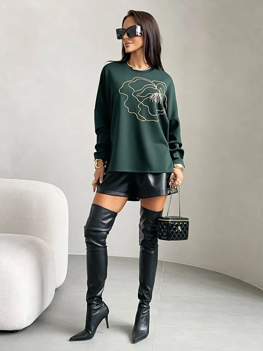 Зеленая кофта нарядная